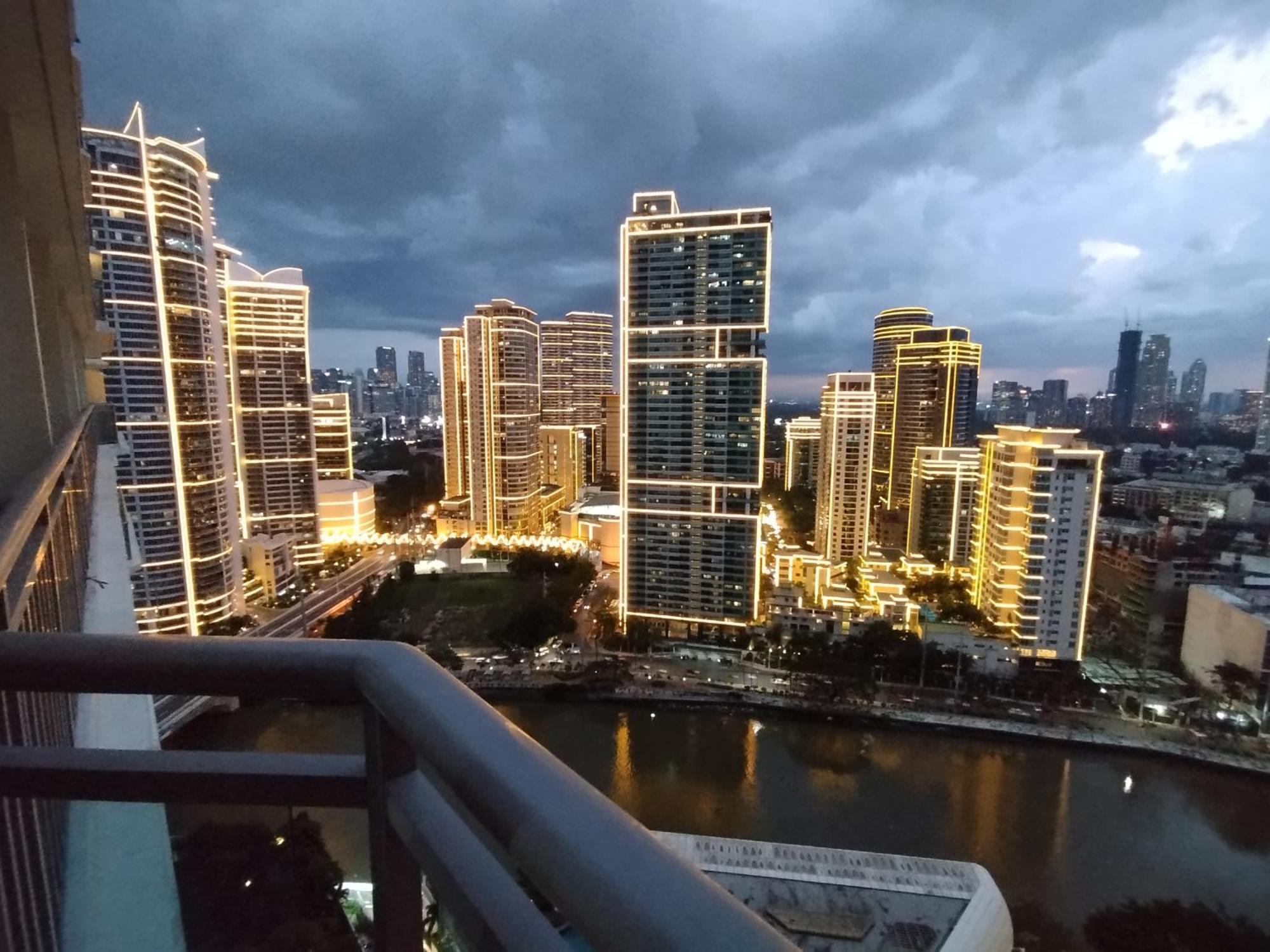 Aveline Riverline Apartment
